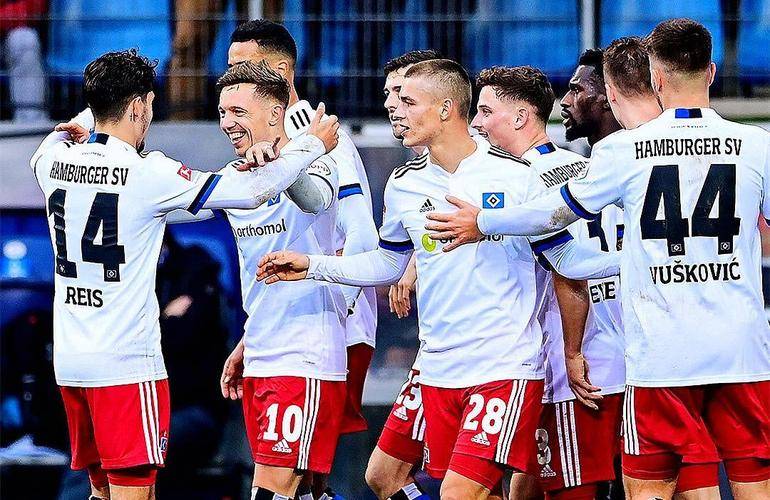 多米百家乐包含今晚德国杯焦点战,纽约尼克斯止住颓势,话题不断,球队文化再被提及的词条