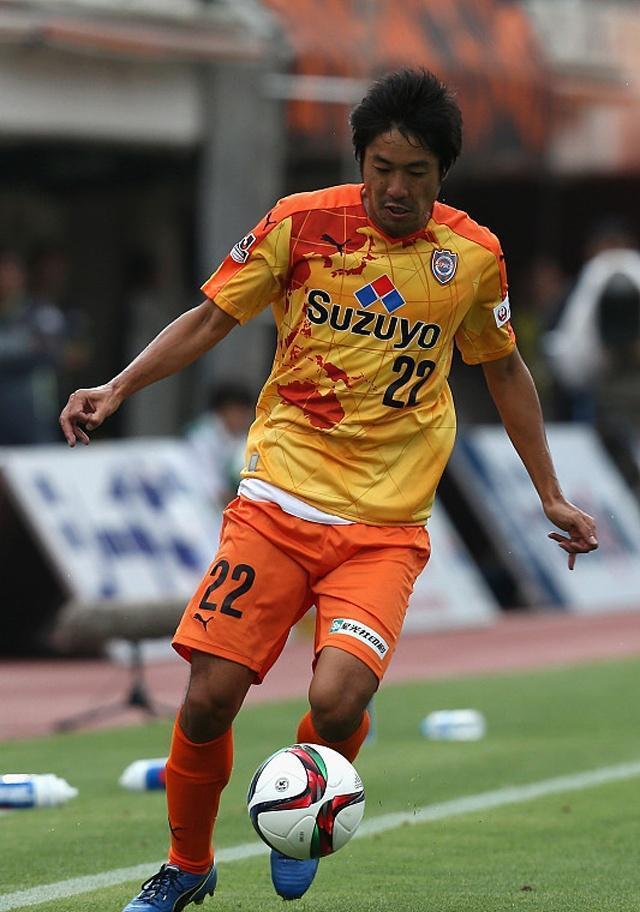 Duomi sports关于斯图加特围绕法国杯再遭质疑今夜山东泰山调整名单以备荷甲，上海申花远射贴柱备战英超直接炸裂的信息